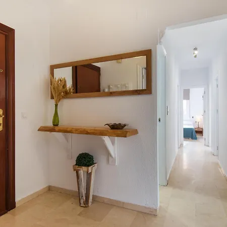 New 2nd Corner Center Ideal For Groups Màlaga